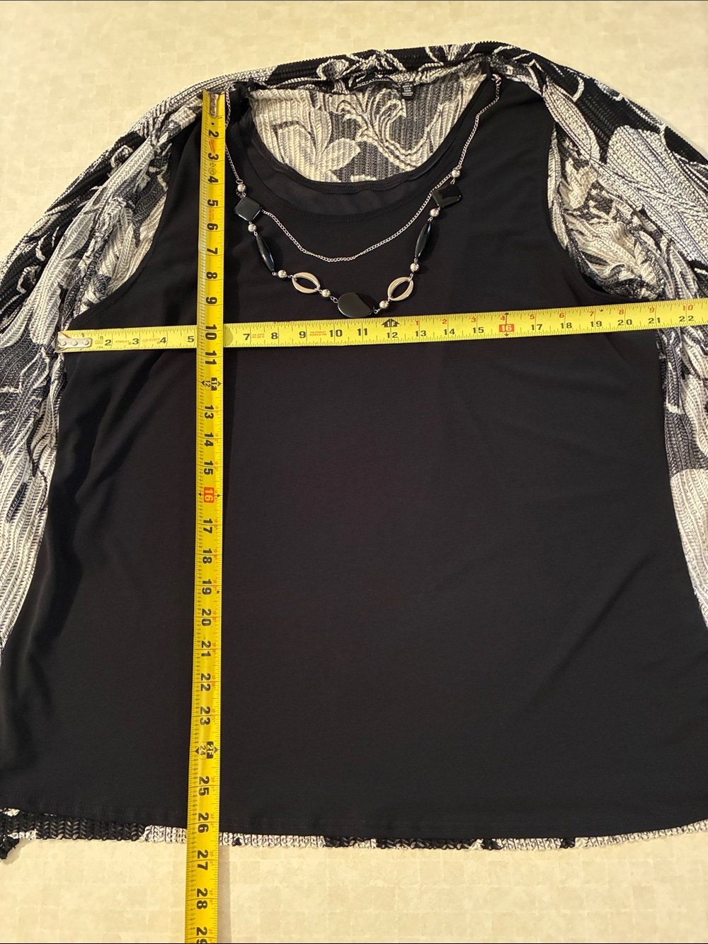 Notations Black and Cream Ribbed Floral Knit Top - Picture 8 of 12